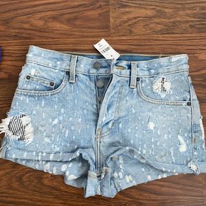 LF size 25 shorts ! light blue denim (new with tag)